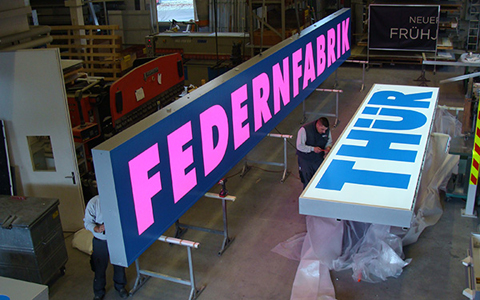 news_DSC05566_federnfabrik